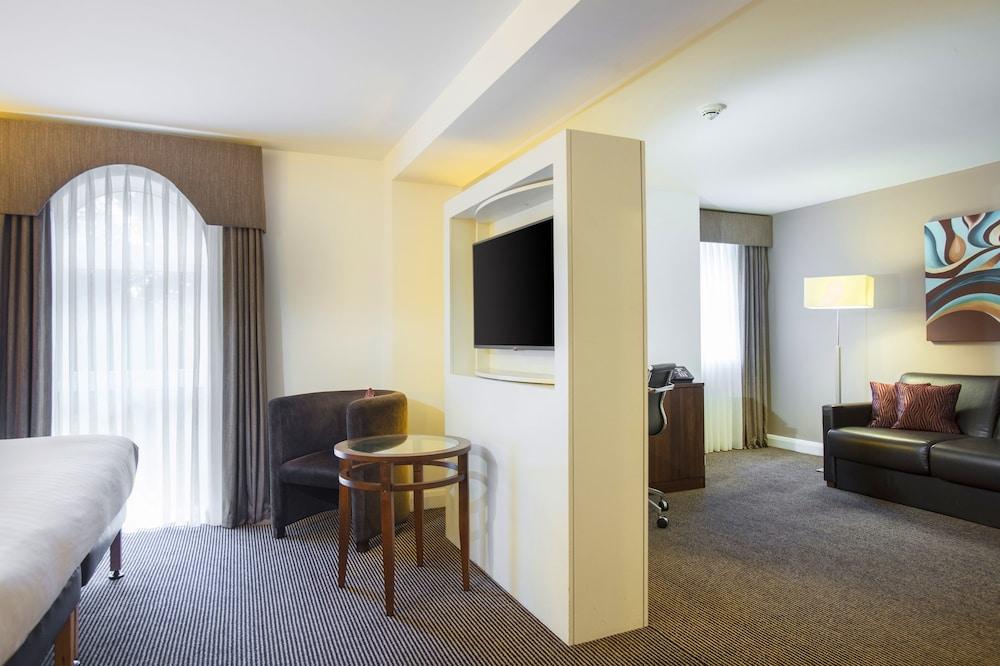 Doubletree By Hilton Τσέστερ Εξωτερικό φωτογραφία
